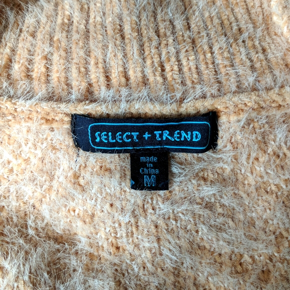 Select + Trend Cardigan Sweater Chevron Large Buttons Medium Fuzzy Warm - Picture 6 of 8